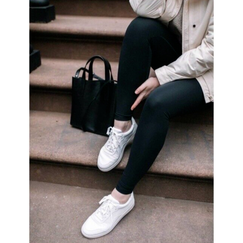 Everlane The ReLeather Court Sneaker White Trainer Unisex Women's Size 8.5